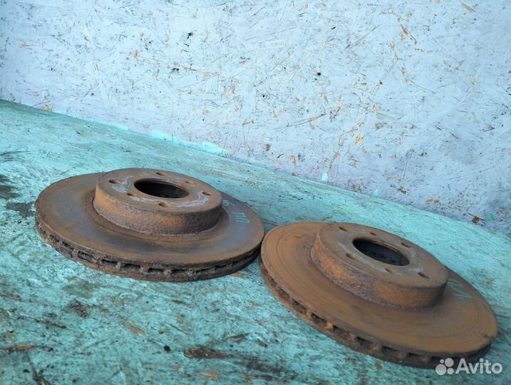 Диск тормозной передний Nissan Almera N16 рест