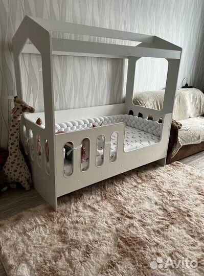 Детская кровать домик, новый товар