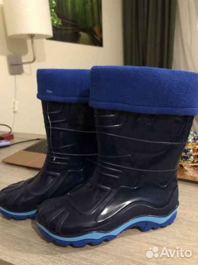 Резиновые сапоги