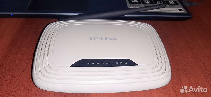Wi-Fi роутер TP-link TL-WR740N