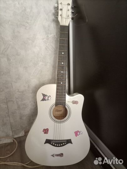 Акустическая гитара belucci