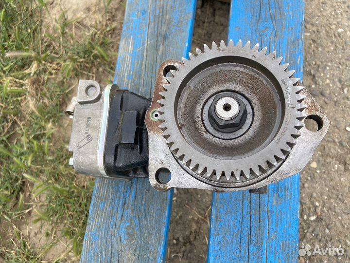 Компрессор на паз