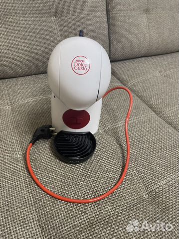 Кофеварка dolce gusto
