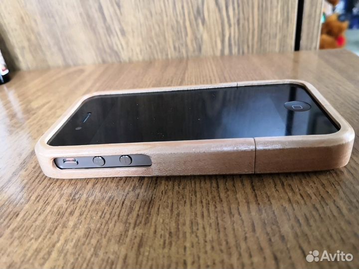 Деревянный чехол iPhone 4/4s Продажа или обмен