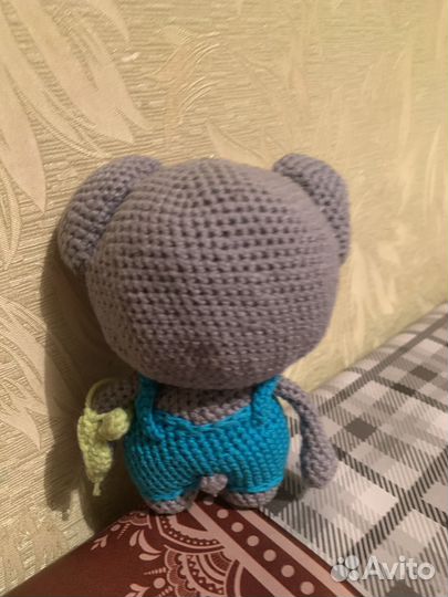 Вязаная игрушка коала