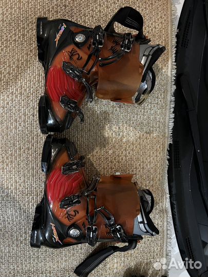 Горнолыжные ботинки Atomic hawx 100