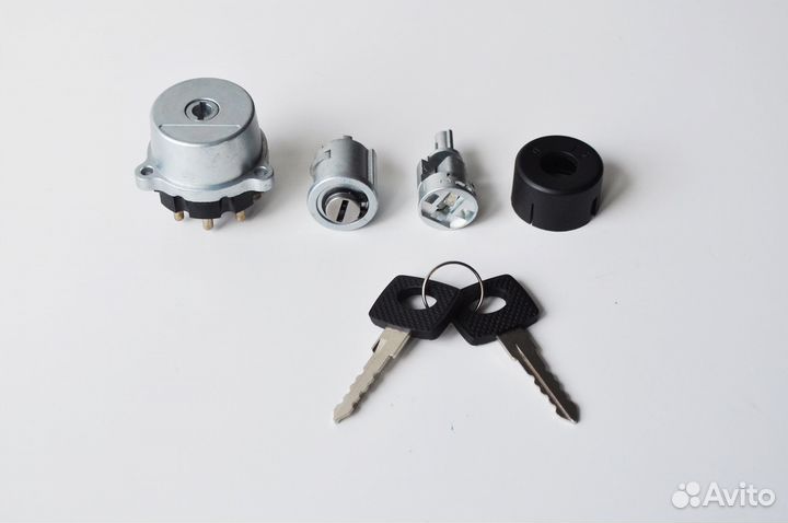 Детали замка MB G-class