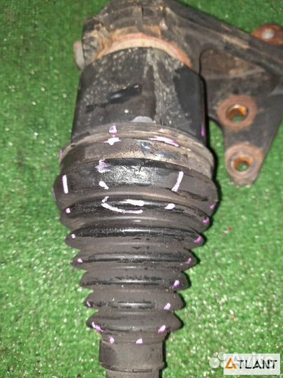 Привод передний правый toyota ractis