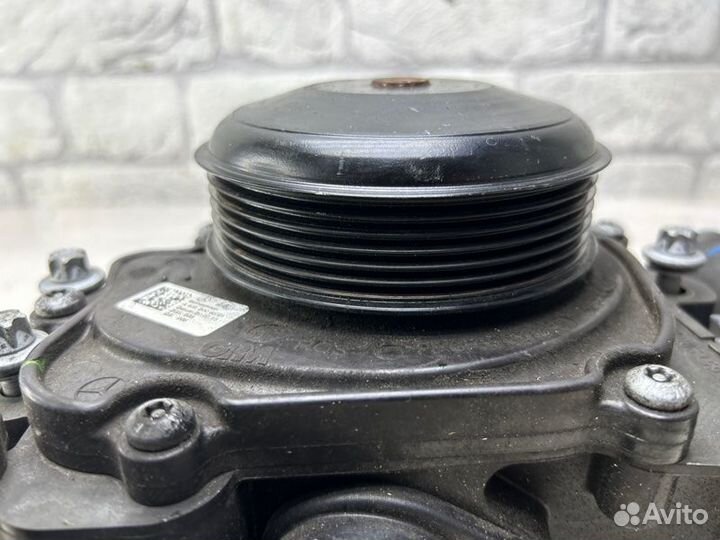 Помпа водяная Mercedes Gle-Class W166 2.2 CDI 651