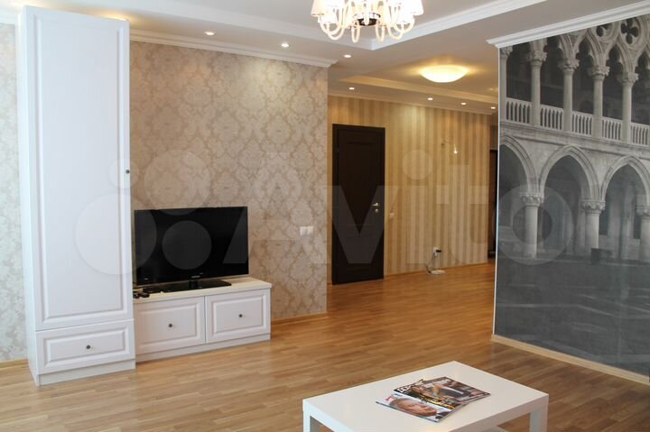 3-к. квартира, 89 м², 6/24 эт.