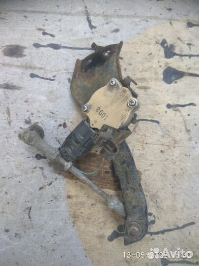 Датчик дорожного просвета на Хонда Легенд 2007 год