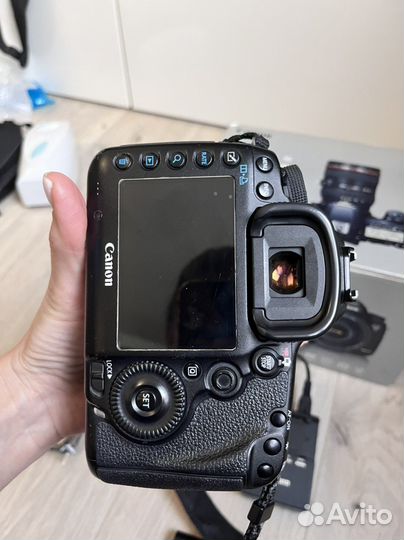 Canon 5d mark 3 б/у (без торга )