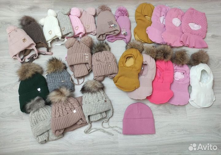 Шапка зимняя для девочки новая 50-52