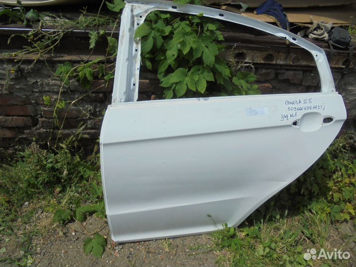 Дверь задняя левая Omoda S5