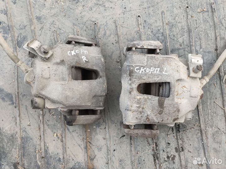 Тормозной суппорт Форд Скорпио 1