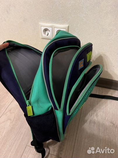 Рюкзак школьный