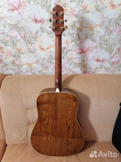 Акустическая гитара crafter