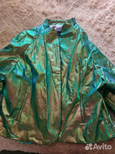 Кожаная куртка лазерной обработки