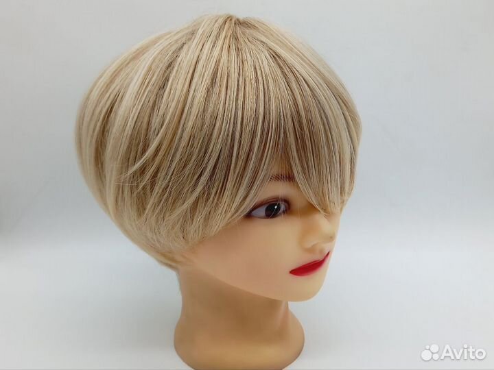 36710 Парик короткий женский