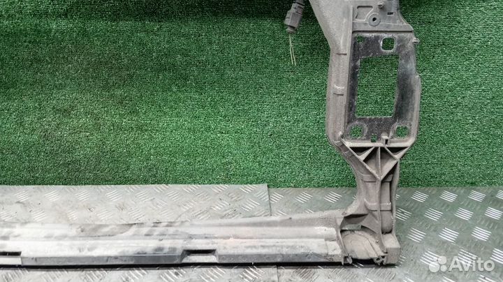Рамка радиатора Audi A5