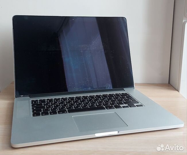 Apple MacBook Pro 15 i7 16Gb ssd250gb