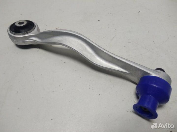 Рычаг передний верх правый задний 8D0407510G