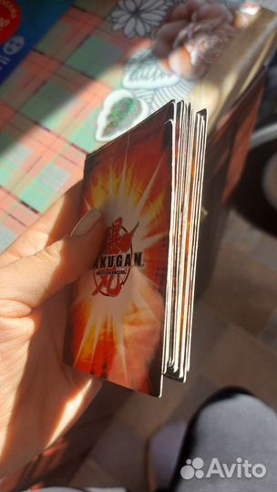 Карты Bakugan 17шт