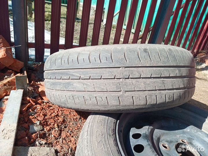 Dunlop SP StreetResponse 185/65 R15