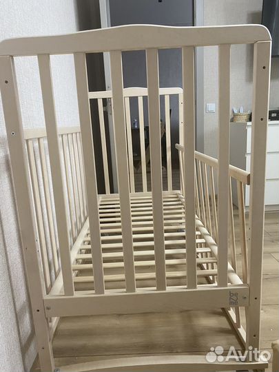 Кровать детская без матраса