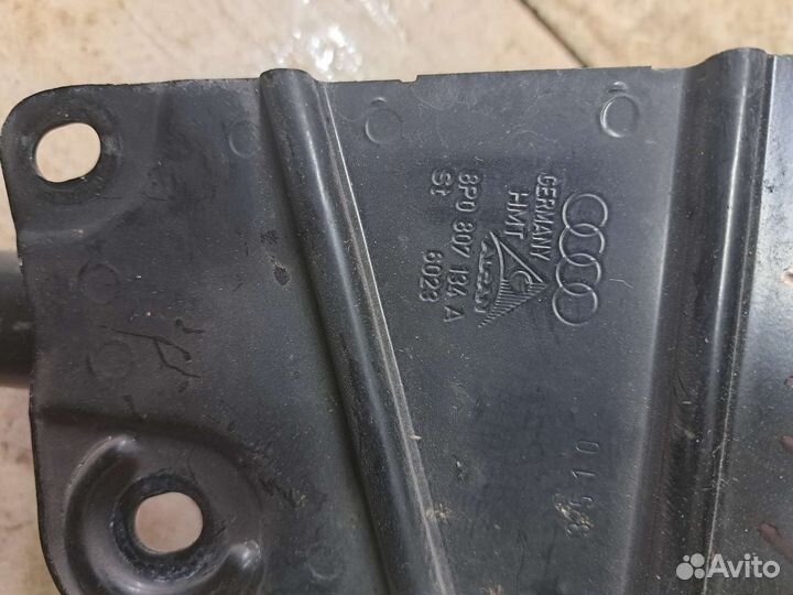 Кронштейн переднего усилителя правый ауди а3 8р