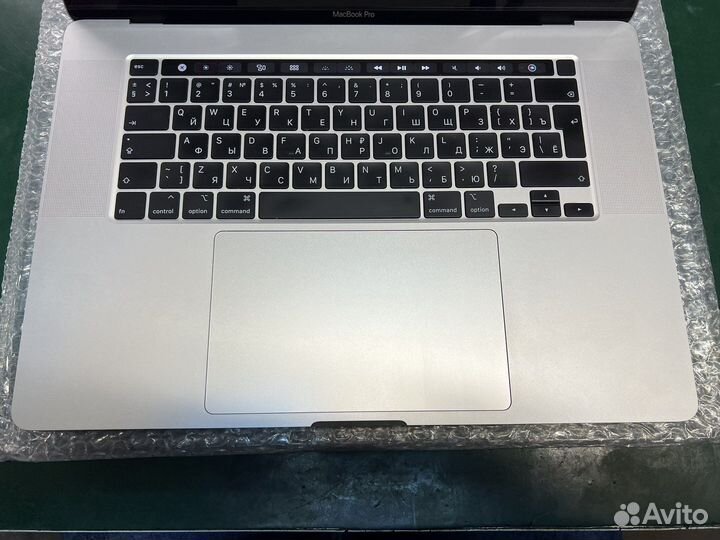 MacBook Pro 16 A2141 топкейс