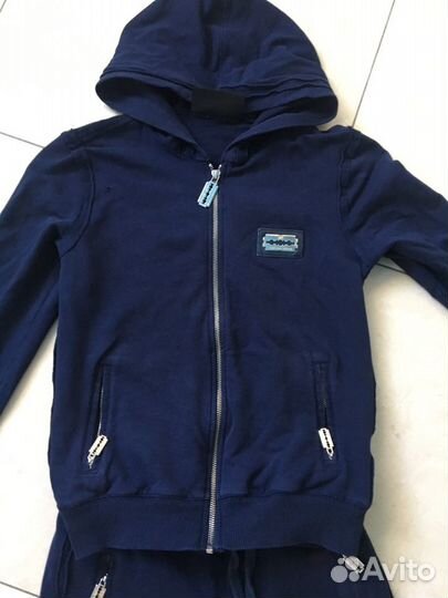 Спортивный костюм