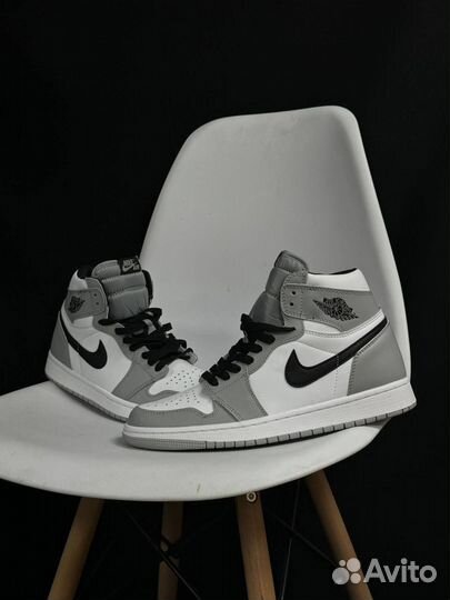 Кроссовки Nike Air Jordan 1