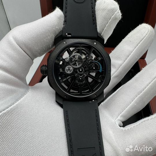 Вvlgari Оctо Black 44mm Мужские часы