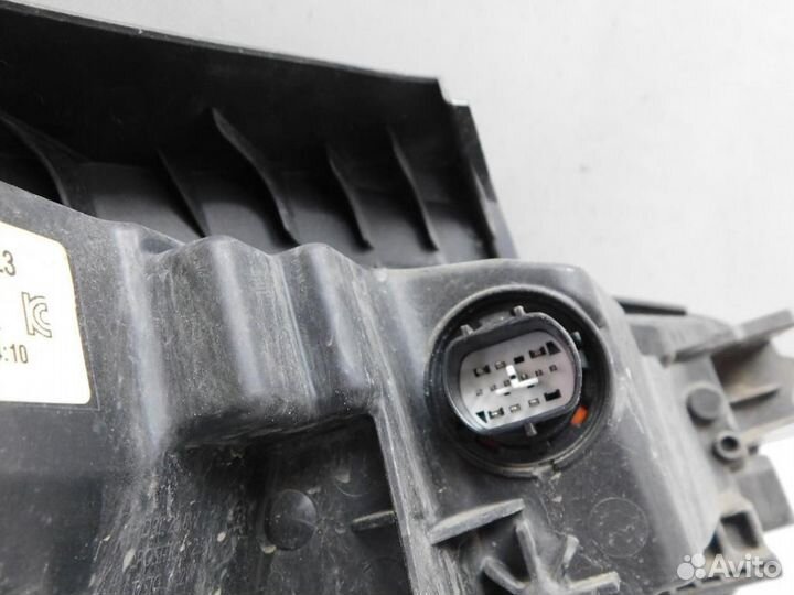 Фара левая Kia K5