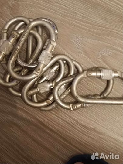 Шлямбурное ухо д.10мм оцинковка