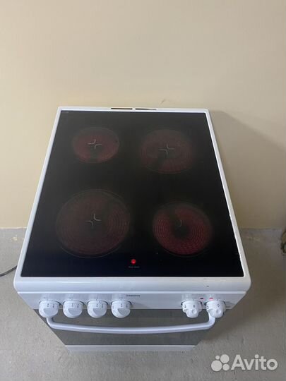 Электрическая плита Зануси