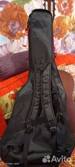 Гитара Valencia 4/4 с чехлом