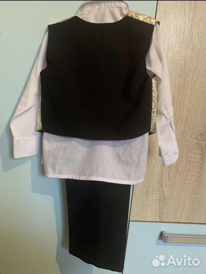 Праздничный костюм на мальчика