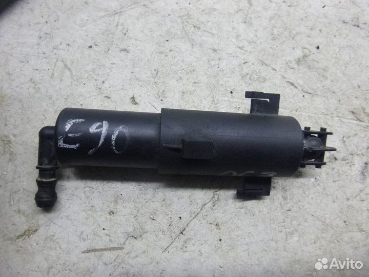 Форсунка омывателя фар Левая BMW E90/E91 2005