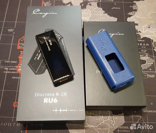 Cayin RU6 + оригинальный синий чехол