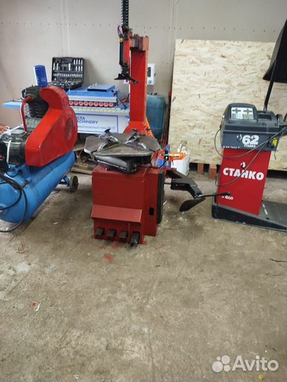 Комплект оборудования для шиномонтажа