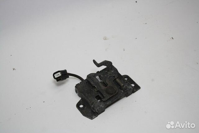 Замок капота 5908A058 Mitsubishi Pajero 4