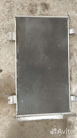 Радиатор кондиционера Toyota mark x grx 120