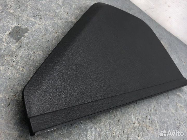 Накладка торпедо правая Chevrolet Aveo T200