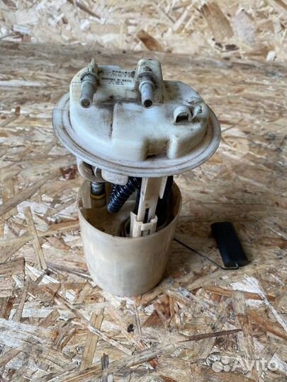 Насос топливный электрический Peugeot Partner