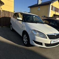 Skoda Fabia 1.6 AT, 2014, 108 000 км, с пробегом, цена 1 075 000 руб.