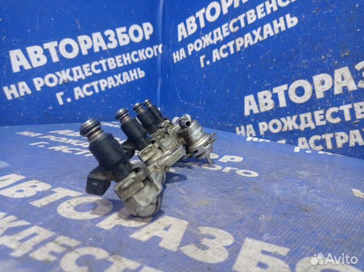 Топливная рампа в сборе Geely Mk седан MR479QA