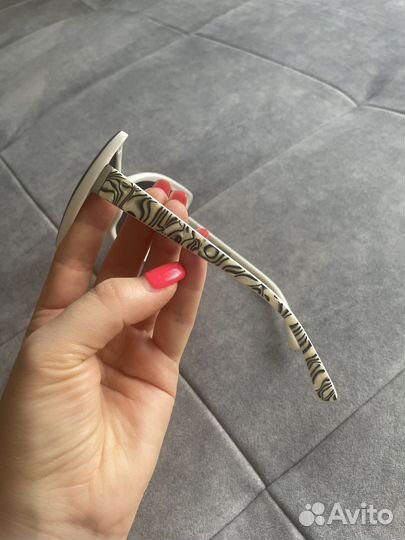 Солнцезащитные очки