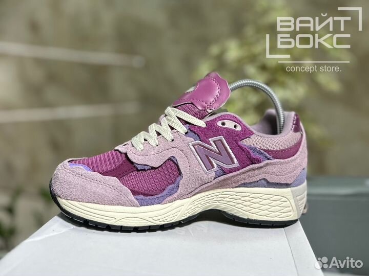 Кроссовки New balance 2002r